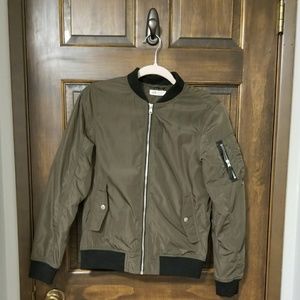 Boys H&M bomber jacket size 12/13Y